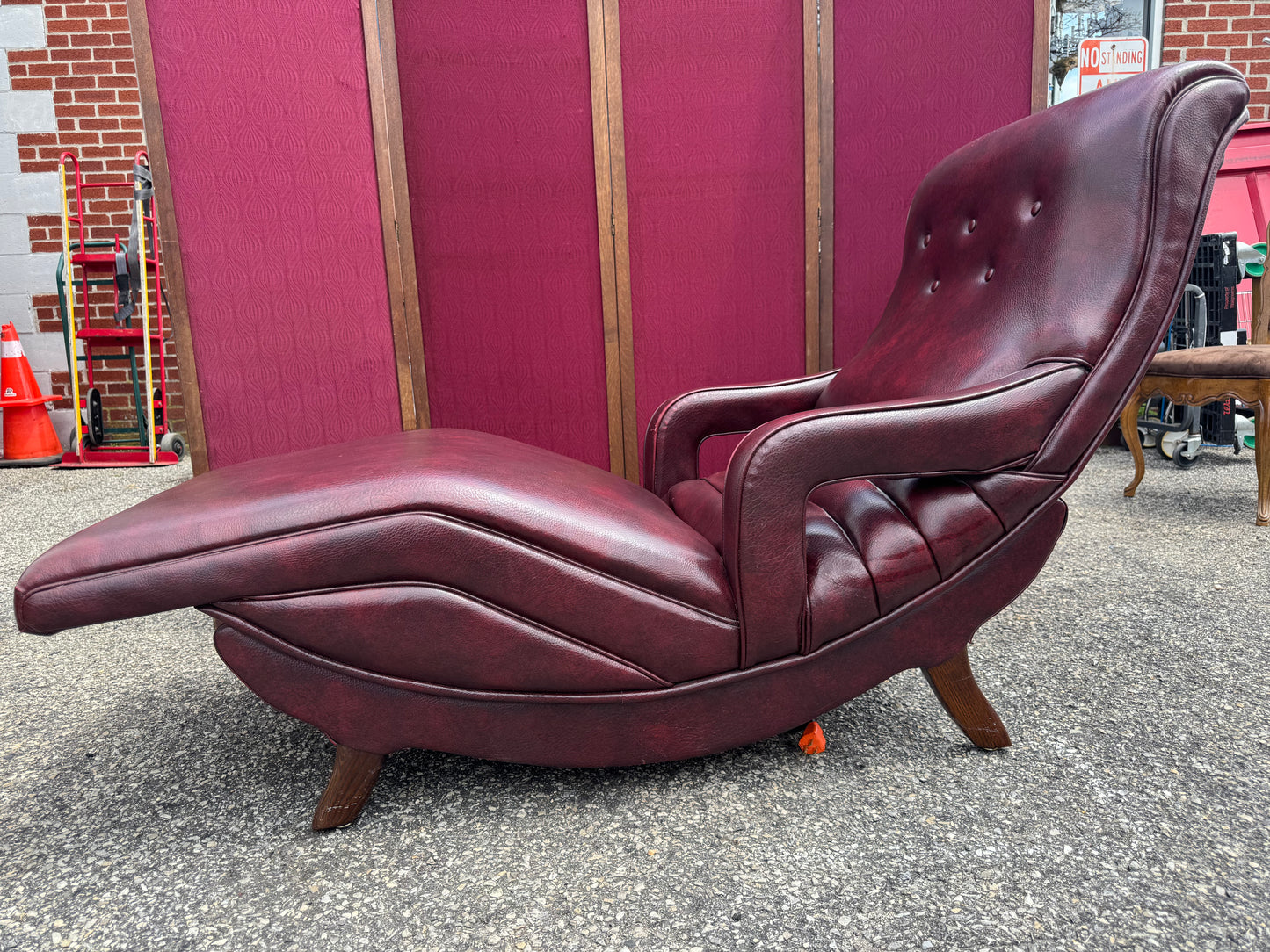 Vintage Mid-Century Reclining Lounge Chair