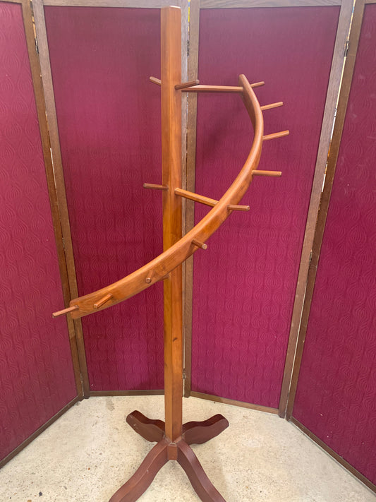 Mid-Century Modern Teak Coat Rack – Sculptural Atomic Design (1970s)