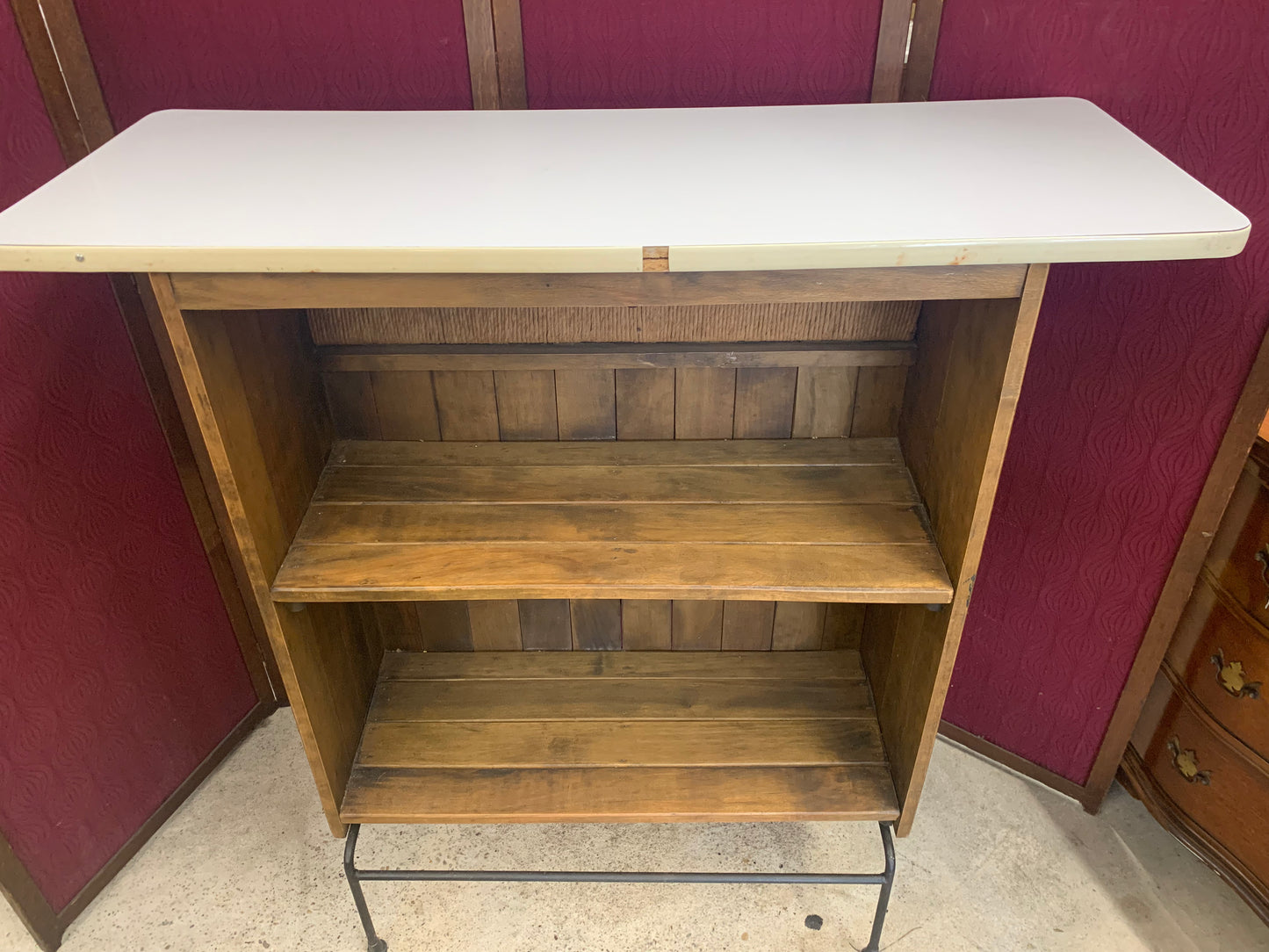Mid-Century Modern Bar Table Set with 2 Swivel Stools – Wood & Metal
