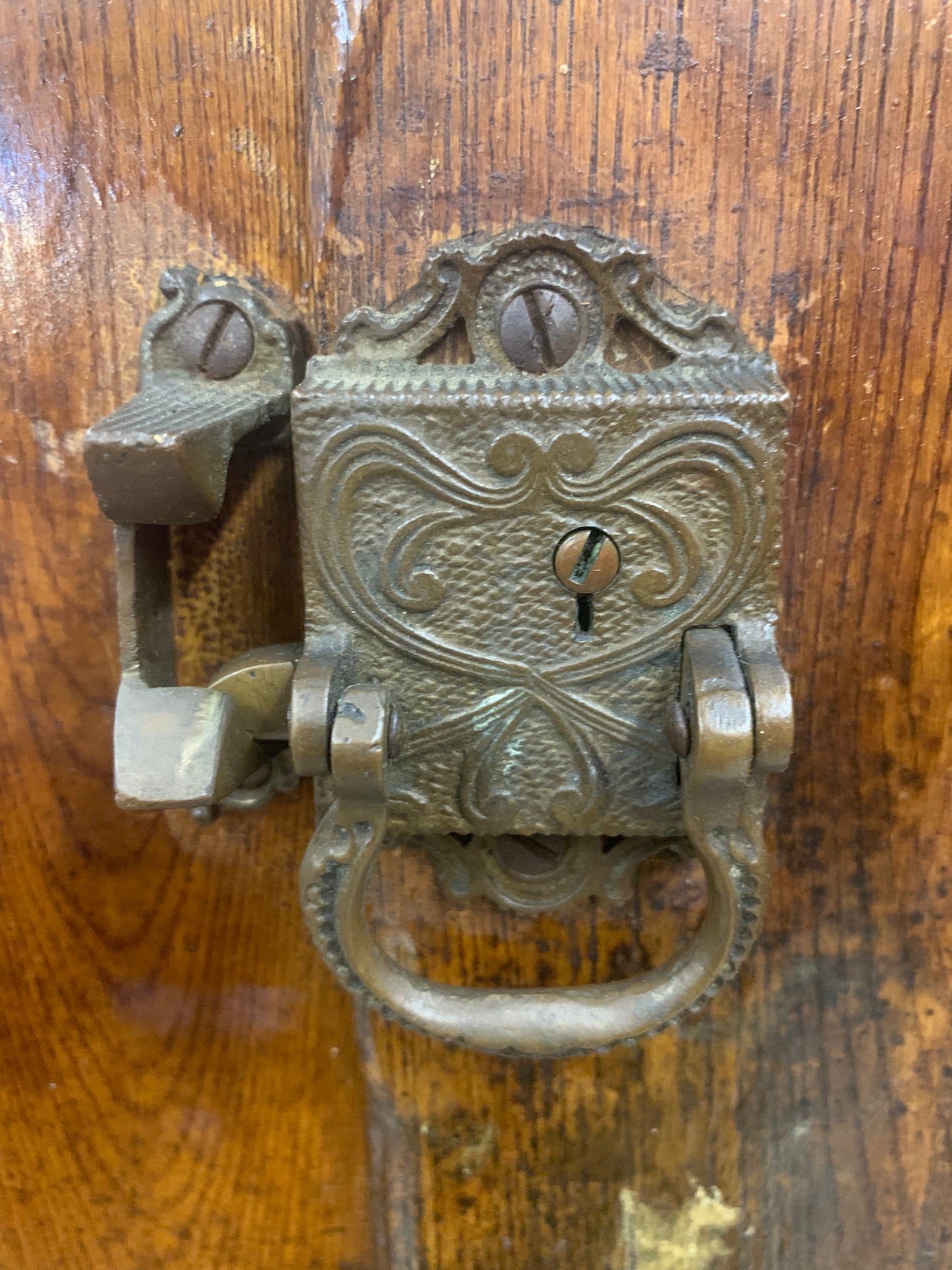 Antique Oak Ice Box Refrigerator – Early 1900s with Original Hardware