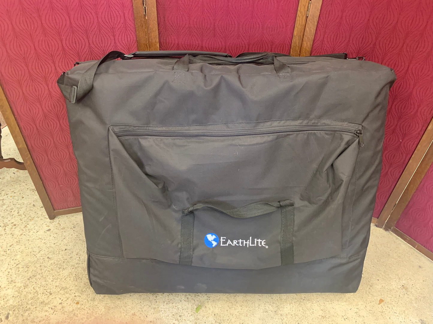 Earthlite Harmony DX Portable Massage Table – With Warming Pad & Carrying Case